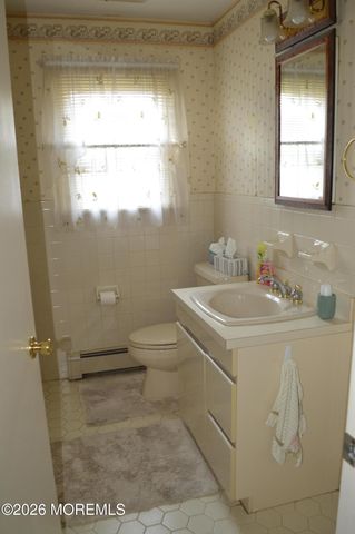 1327 Leguene Avenue, Forked River, NJ 08731