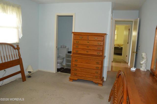 1327 Leguene Avenue, Forked River, NJ 08731