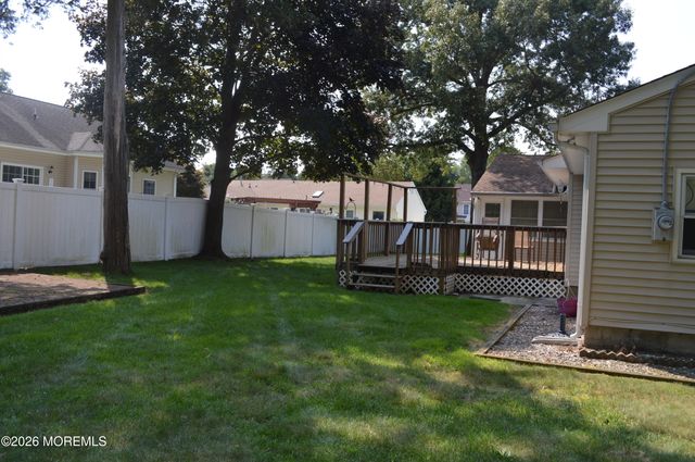1327 Leguene Avenue, Forked River, NJ 08731