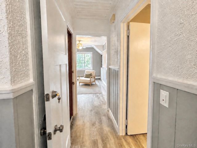 30 Lakeview Terrace, Mahopac, NY 10541