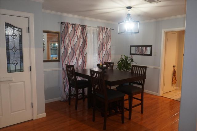 11711 N Nottingham Circle, Houston, TX 77071