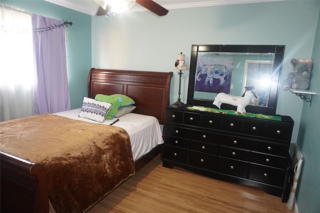 11711 N Nottingham Circle, Houston, TX 77071