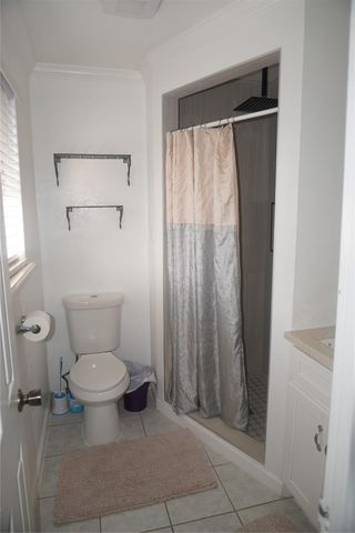 11711 N Nottingham Circle, Houston, TX 77071