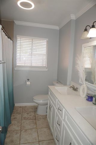 11711 N Nottingham Circle, Houston, TX 77071