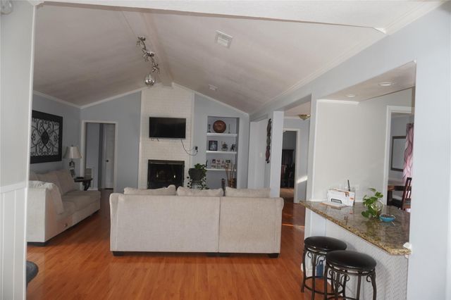 11711 N Nottingham Circle, Houston, TX 77071