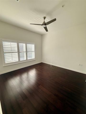 207 W Johanna ST 208, Austin, TX 78704