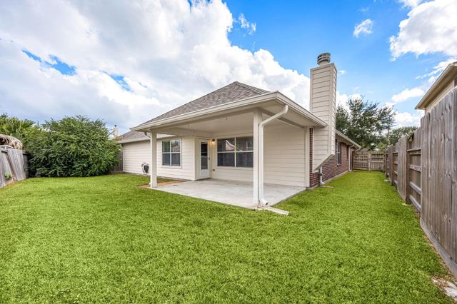 3012 Kings Isle Lane, Dickinson, TX 77539