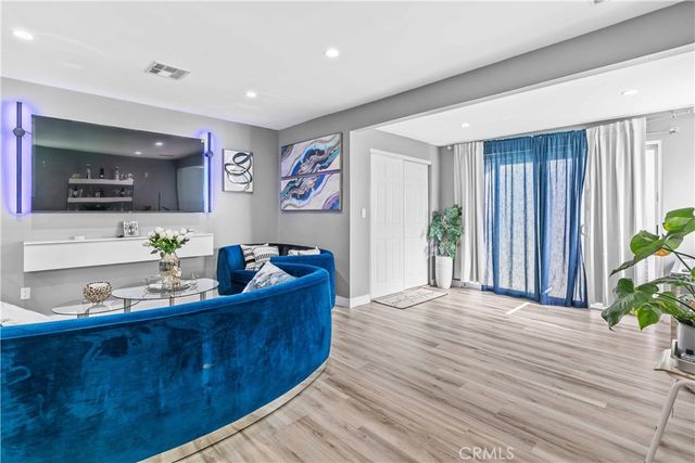 7700 Winnetka, Winnetka, CA 91306