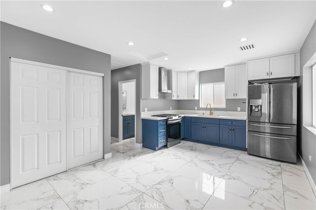 7700 Winnetka, Winnetka, CA 91306