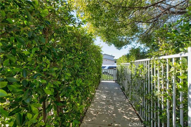 7700 Winnetka, Winnetka, CA 91306