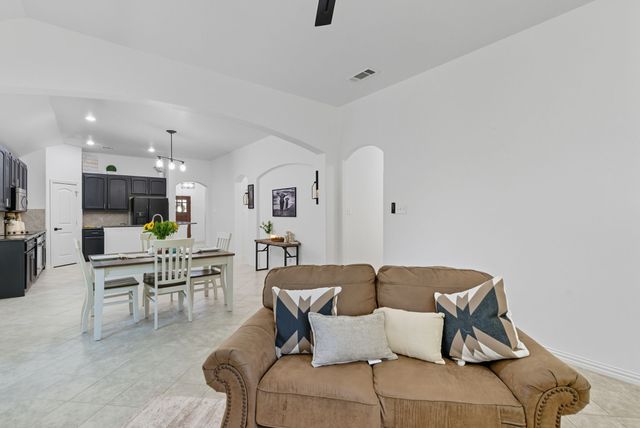 104 Candis Court, Springtown, TX 76082