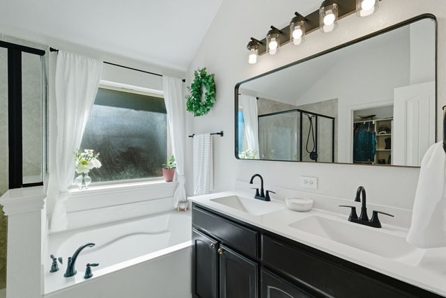 104 Candis Court, Springtown, TX 76082