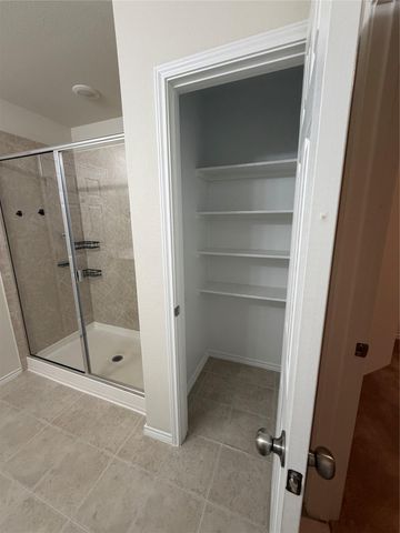 620 English Oak ST, Georgetown, TX 78626