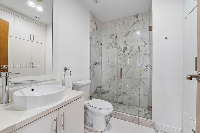 2 Grove Isle Drive BPH10, Miami, FL 33133