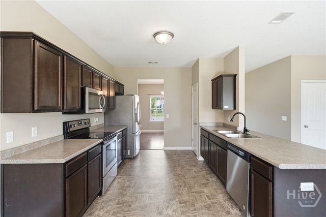 1504 Bayberry Drive, Hinesville, GA 31313