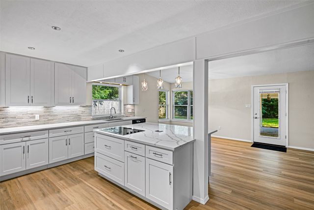 7521 Susan Court, North Richland Hills, TX 76180