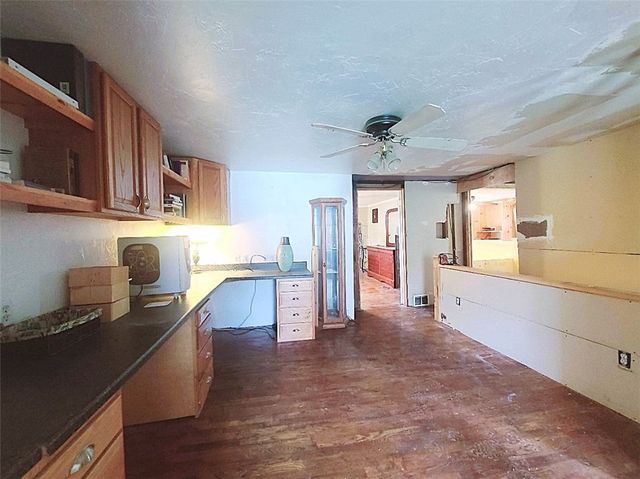 36 Clopper St, Sewickley Twp, PA 15637