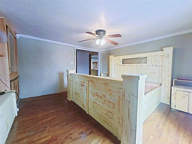 36 Clopper St, Sewickley Twp, PA 15637