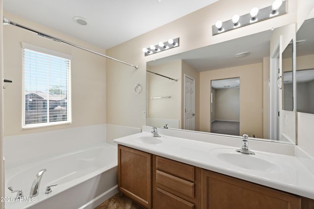 2220 W BEVERLY Lane, Phoenix, AZ 85023