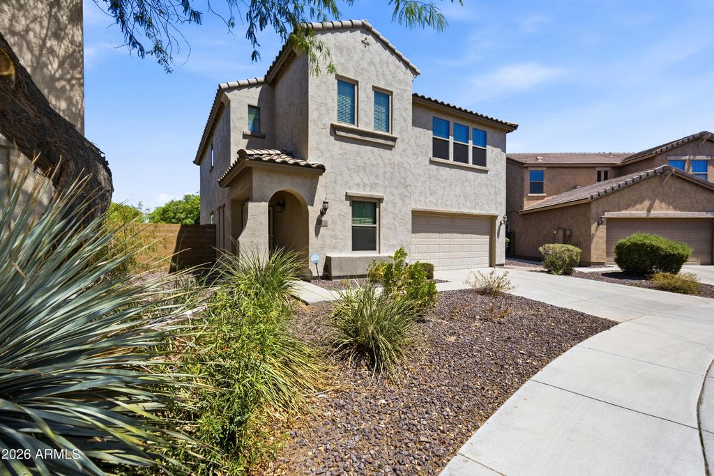 2220 W BEVERLY Lane, Phoenix, AZ 85023