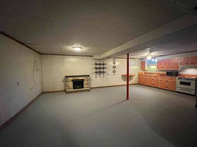 12450 County Road 6810, Moody, MO 65777