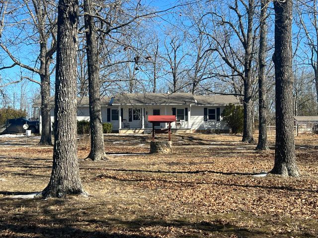 12450 County Road 6810, Moody, MO 65777