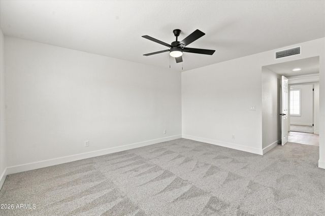 7945 W GREER Avenue, Peoria, AZ 85345