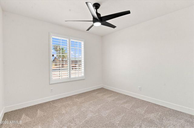 7945 W GREER Avenue, Peoria, AZ 85345