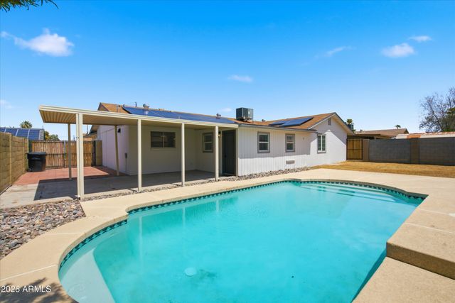 7945 W GREER Avenue, Peoria, AZ 85345