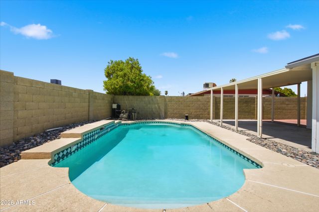 7945 W GREER Avenue, Peoria, AZ 85345