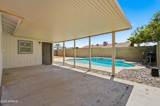 7945 W GREER Avenue, Peoria, AZ 85345