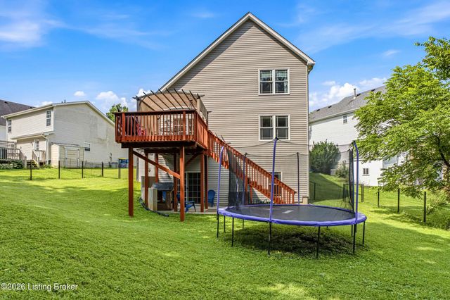 11623 Walnut View Way, Louisville, KY 40299