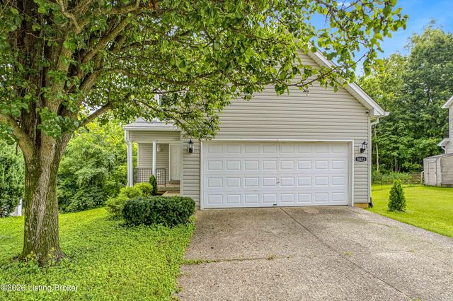 11623 Walnut View Way, Louisville, KY 40299