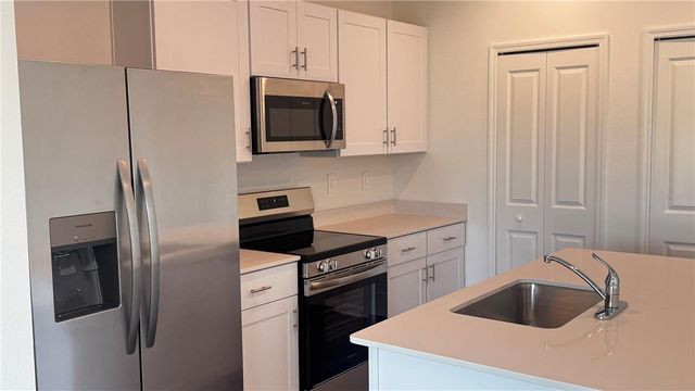 4957 SW 83 PLACE, Ocala, FL 34476