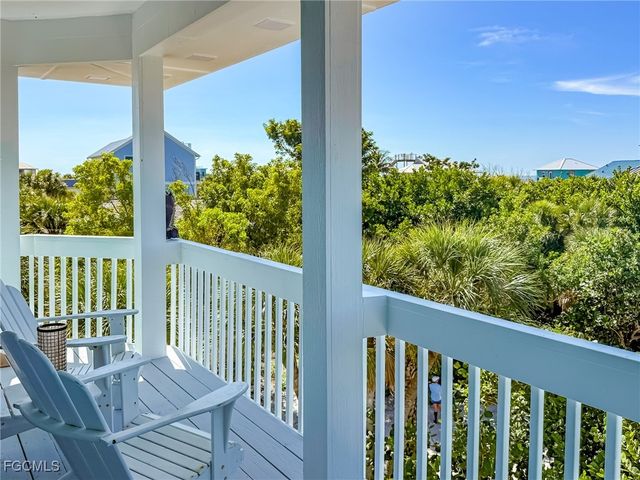4560 Conch Shell DR, Upper Captiva, FL 33924