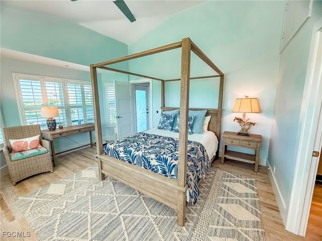 4560 Conch Shell DR, Upper Captiva, FL 33924