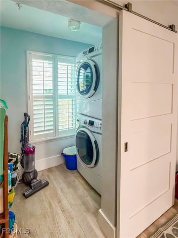 4560 Conch Shell DR, Upper Captiva, FL 33924