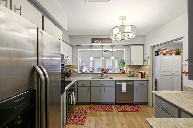 608 LA GORCE DRIVE, Venice, FL 34293