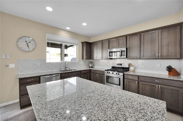 4060 Free Bird Crest Avenue, North Las Vegas, NV 89081