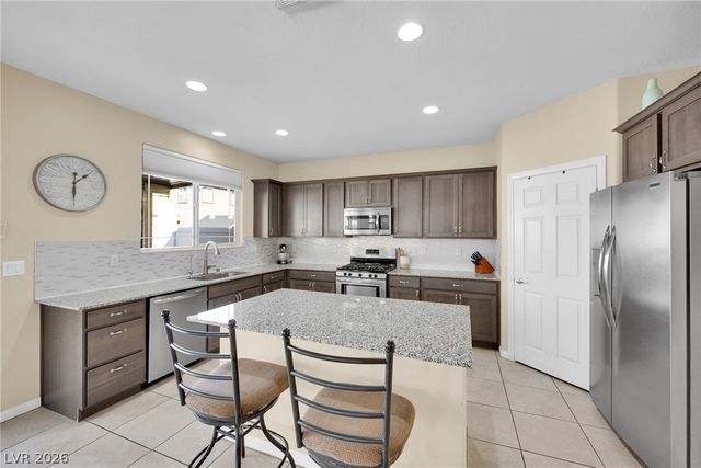 4060 Free Bird Crest Avenue, North Las Vegas, NV 89081