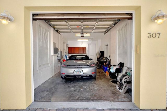 307 JESSAMINE AVENUE, New Smyrna Beach, FL 32169