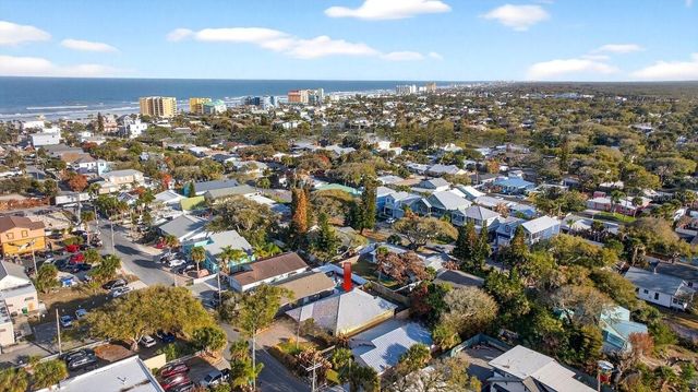 307 JESSAMINE AVENUE, New Smyrna Beach, FL 32169