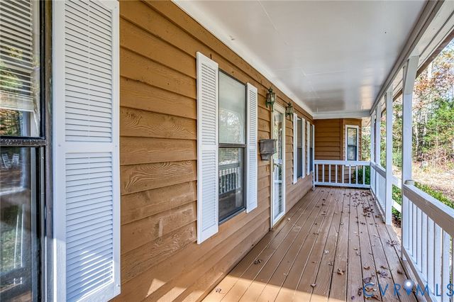 9508 Tranquility Ln, Sutherland, VA 23885