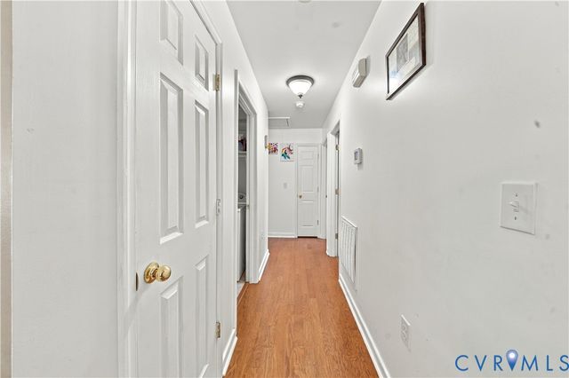 10121 Ashglade Ct, Ashland, VA 23005