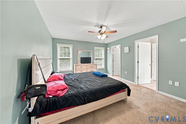 10121 Ashglade Ct, Ashland, VA 23005