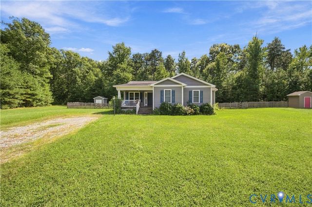 10121 Ashglade Ct, Ashland, VA 23005