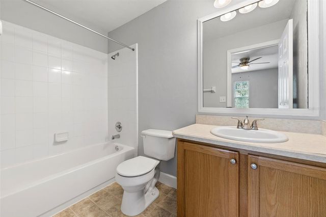 8376 SW 80TH PLACE, Gainesville, FL 32608