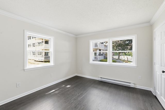 30 Abbey Rd 102, Leominster, MA 01453