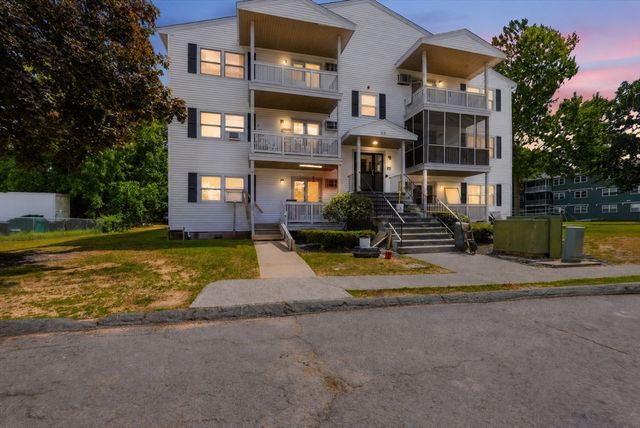 30 Abbey Rd 102, Leominster, MA 01453
