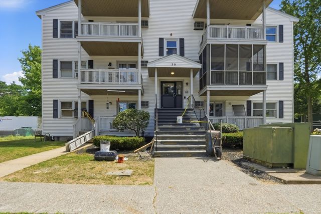 30 Abbey Rd 102, Leominster, MA 01453